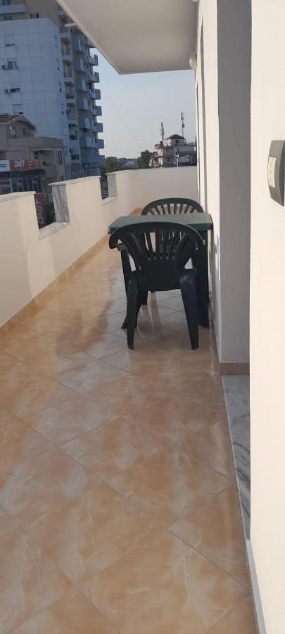 Casa Intera La Paghi Come Una Camera The With The Price Of A Durrës